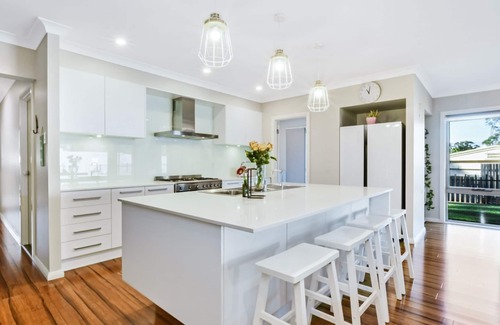 Smiths Lake Casa | Sun-Daze @Smithies Pacific Palms Holidays