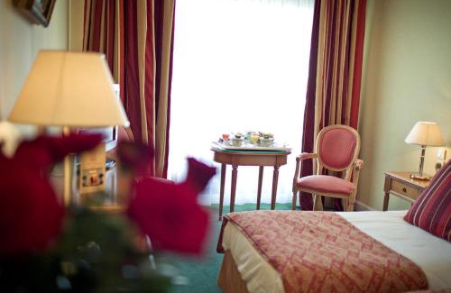 Cannes City Centre Hotel | Sun Riviera Hotel