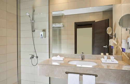 El Quseir Complejo | Sun & Sea Escape | 2 Spacious Rooms, Private Beach, Waterpark & Coral Diving
