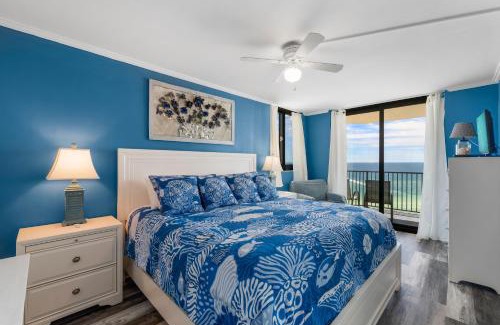 Panama City Beach Apartamento | Sunbird Resort! Awe-inspiring Views Throughout! hosted by Dolce Vita Getaways PCB