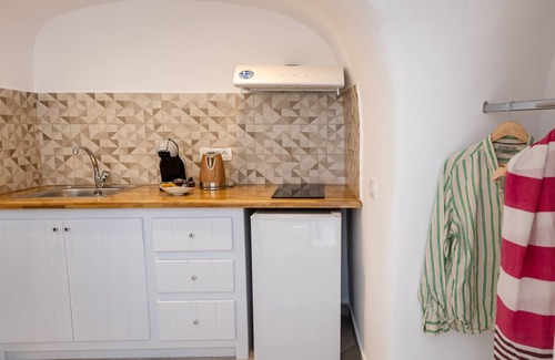 Finikia Apartamento | Sunborn Oia Suites