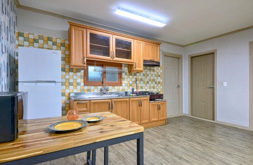 Tarimok Casa | Suncheonman Ddel Pension