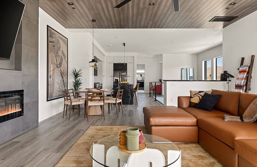 Indian Cove Casa | Sundance Cove by Fieldtrip | Modernist Masterpiece Next to National Park Camp Entrance