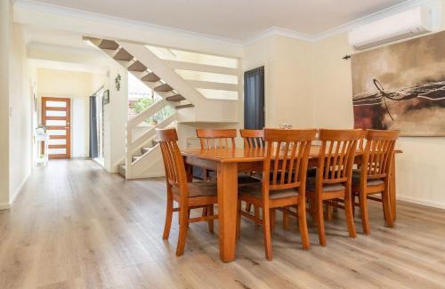 Boomerang Beach Casa | Sundowner