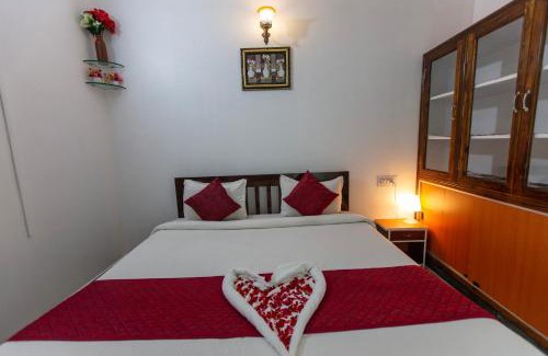 Kalapettai Cama Y Desayuno | Sunflower Villa