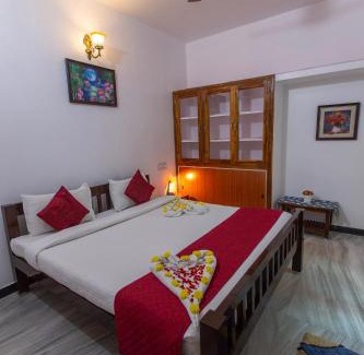 Kalapettai Cama Y Desayuno | Sunflower Villa