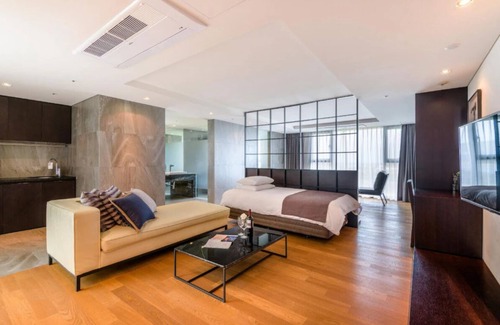 Seongsan Hotel | Sungsan Marina