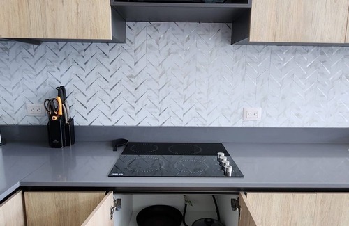 Tambor Condominio | Sunny 2nd Level unit - Fast Wifi