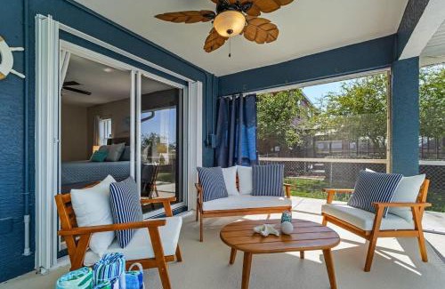 Mariner Casa | Sunny 4BR with Screened in Pool and Lanai