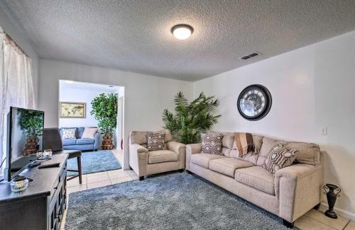 Gainesville Casa | Sunny Abode, 10 Mi to University of Florida!
