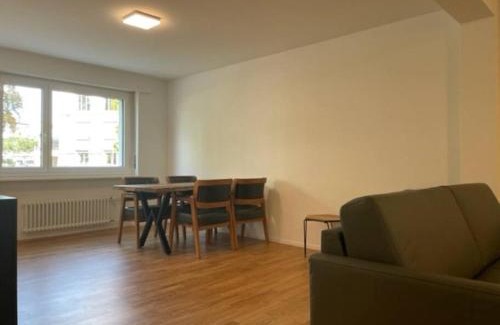 Hirslanden Apartamento | Sunny and very central 2BR flat - Sky8