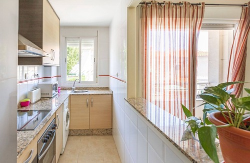 Garrucha Apartamento | Apartamento soleado cerca de Paseo