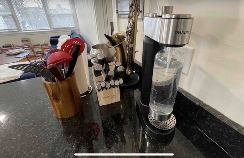 North Cambridge Apartamento | Sunny, beautiful, cozy and spacious Cambridge apt.