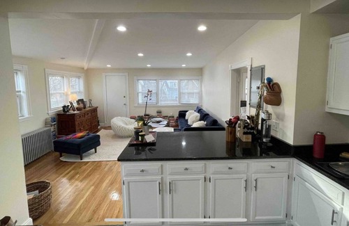 North Cambridge Apartamento | Sunny, beautiful, cozy and spacious Cambridge apt.