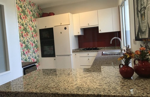 La Victoria de Acentejo Casa | Chalet soleado, vistas Atlántico y Teide, WiFi gratis, jardín, piscina, barbacoa