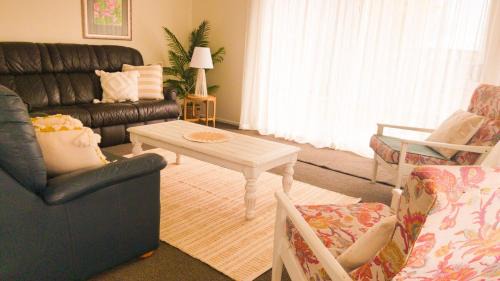 Hastings Casa | Sunny Central Parkvale home