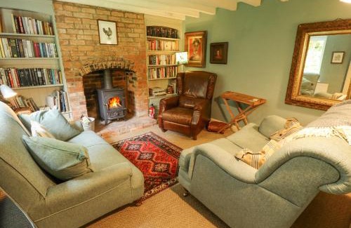 Welby Casa | Sunny Cottage