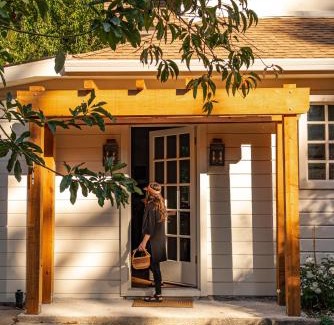 Monte Rio Casa | Sunny Designer Retreat with Gym & Game Room