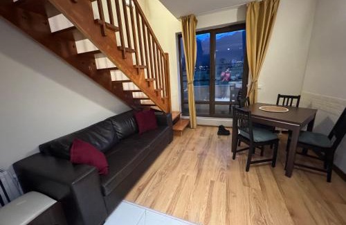Razlog Apartamento | Sunny Duplex, Mountain Views, Spa Access, Near Bansko, Terra Complex