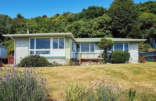 Kaikoura Casa | Sunny | Getaway | Close To Beach