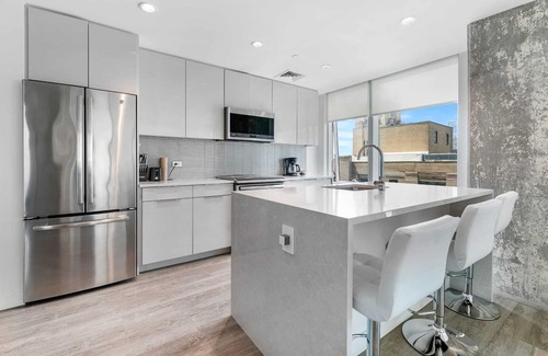 Fenway–Kenmore Apartamento | Sunny Gorgeous 2bed 2bath Apt middle of Fenway
