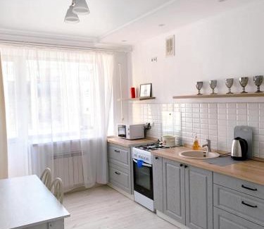 Uralsk Apartamento | Sunny Home