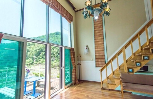 Bongpyeong Condominio | Sunny Junny Pension