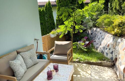Thaur Apartamento | Sunny Mountain Loft - Terrace & Garden