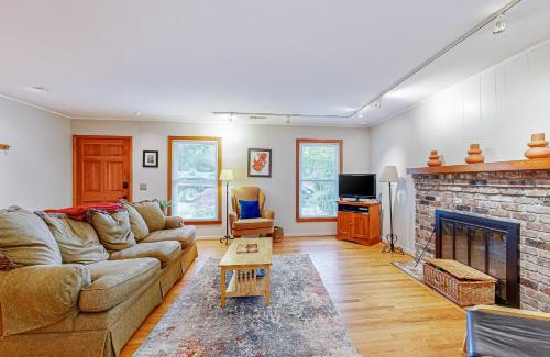 Lake Junaluska Casa | Sunny Retreat