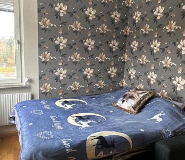 Akalla Apartamento | Sunny ROOM in Stockholm