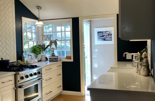 Upper Rockridge Casa | Santuario urbano de 3 habitaciones a 30 minutos de San Francisco! Divertido espacio familiar.