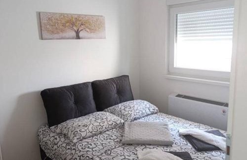Bijeljina Apartamento | Sunny stan na dan