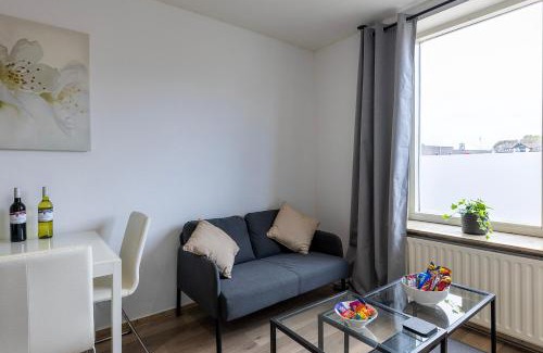 Wijk aan Zee Apartamento | Sunny Studio - Only 5-Min Walk to Sea & Dunes