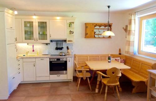 Bad Kleinkirchheim Apartamento | Sunny Villa