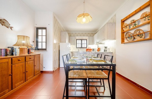 Altura Villa | Soleado chalet en playa Altura, jardín, Wifi, aire acondicionado, planta baja.
