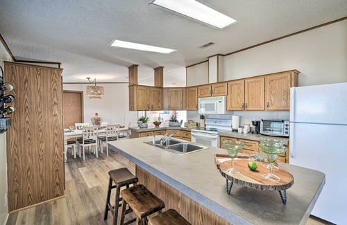 Welaka Casa | Sunny Waterfront Welaka Home w/ Private Dock!