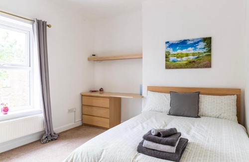 Denby Dale Casa | SunnyBank