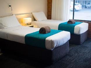 Eight Mile Plains Hotel | Sunnybank Star Hotel