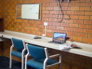 Eight Mile Plains Hotel | Sunnybank Star Hotel