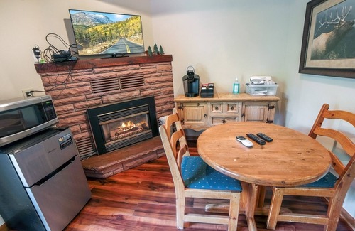 Estes Park Condominio | Sunnyside Knoll: 10 1 Bedroom Studio