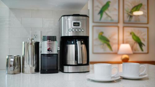 North Palm Beach Casa | Sunray Stays North Palm Beach