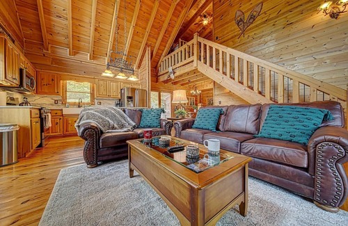 Blairsville Cabina | Sunrise Adventure