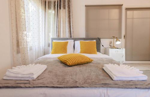 Agria Casa | Sunrise Guesthouse