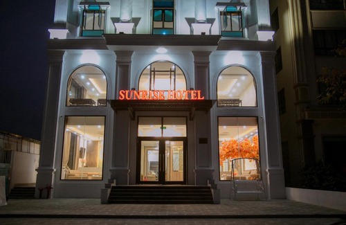 Hoang Hoa Hotel | Sunrise Hải Tiến