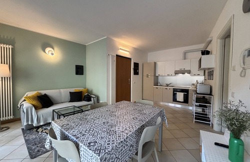 Musso Apartamento | Sunrise on the Lake - Larihome A59