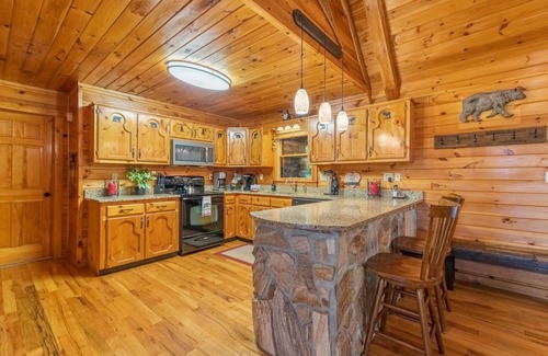 My Mountain Cabina | Sunrise on the Ridge - Mineral Bluff