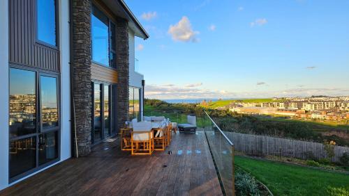 Long Bay Cama Y Desayuno | Sunrise to Sunset Coastal Escape B&B
