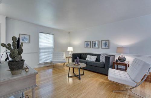 Murfreesboro Casa | Sunset Cottage 2 bed 1 bath Pet-Friendly