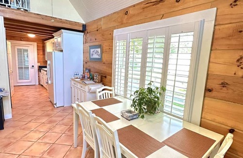 Newberry Shores Cabina | Sunset Cove Cabin Sum