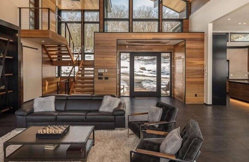 New Marlborough Casa | Sunset Falls: A Berkshire Mountain Luxury Retreat
